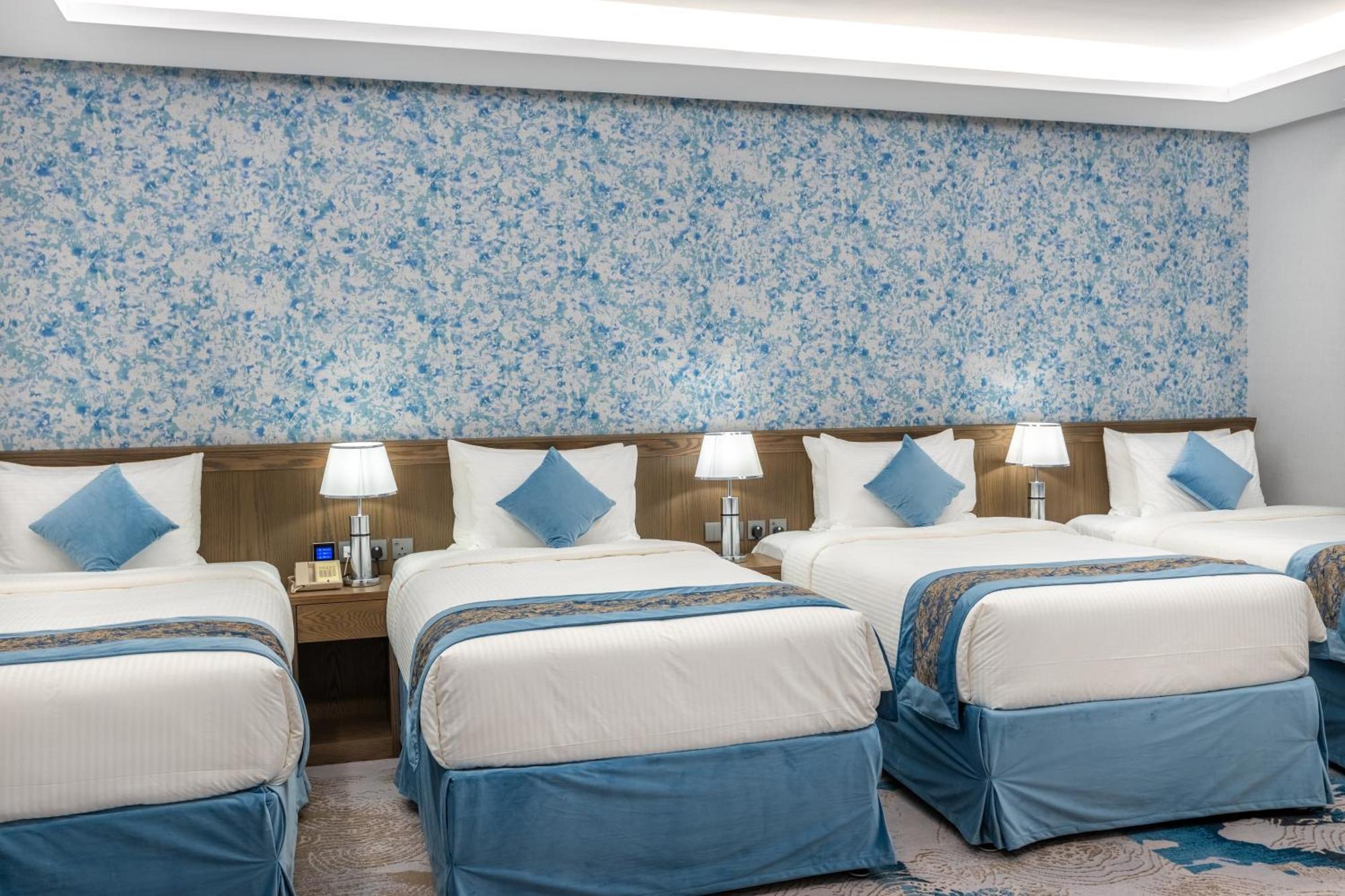 View Al Madinah Hotel Medina Екстер'єр фото